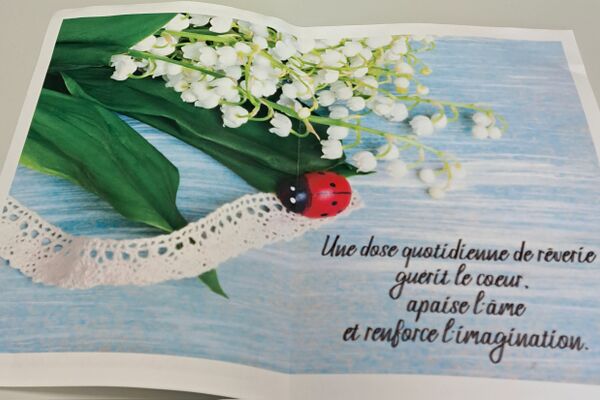 L'ensemble des résidents ont reçu un brin de muguet porte bonheur.