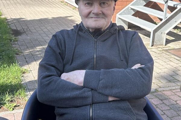 Les marcheurs ont fait une halte au sein de la résidence