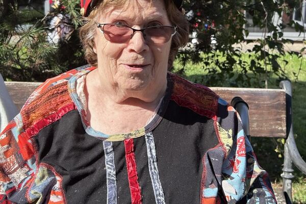 Les marcheurs ont fait une halte au sein de la résidence