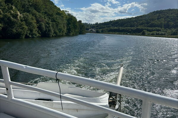 Nous sommes partis toute la journée pour une croisière à Dinant
